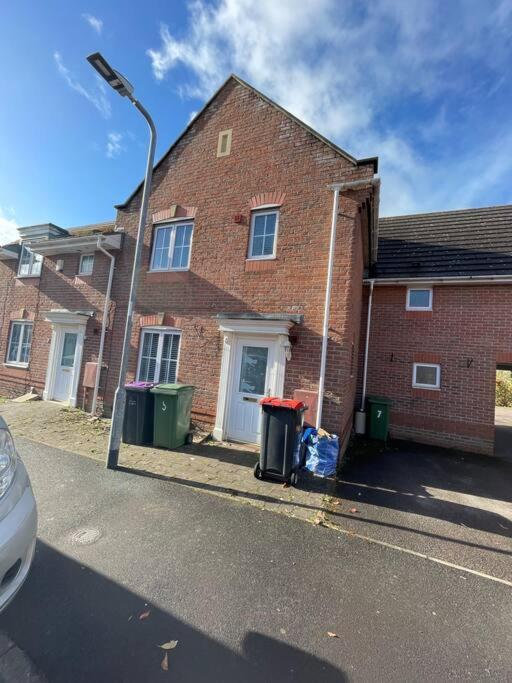 5 Holborn Spacious Home Redhill (Shropshire) Exterior foto